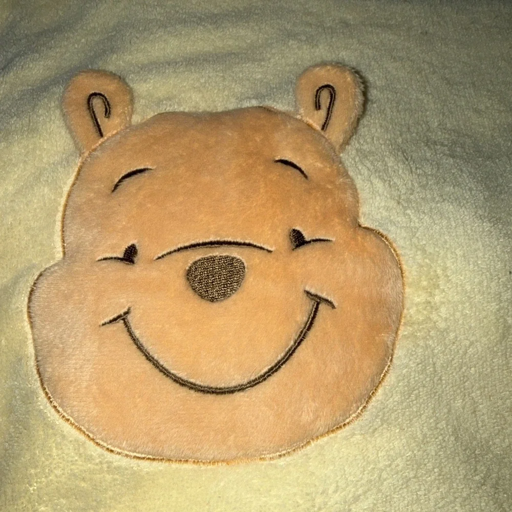 Disney Yellow Winnie‎ the Pooh Face Head 3D Ears Baby Blanket Plush 32x36 (1606)
